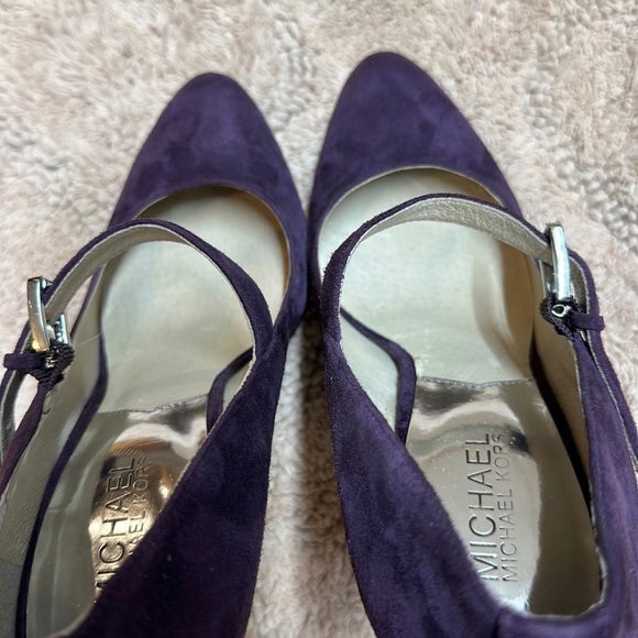 Michael Kors purple suede Mary Jane pumps size 8M - Picture 7 of 7